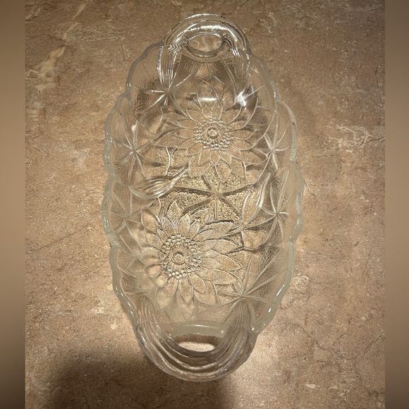 Indiana Glass Other - Indiana Glass Vintage Sunflower Embossed Oval Dish W/ Handles Clear
